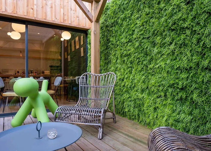 T Boutique 3* Arcachón