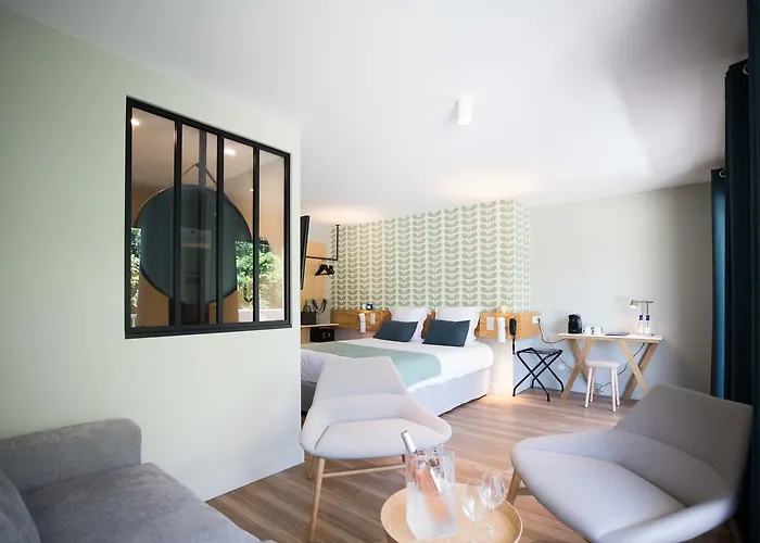 T Boutique 3* Arcachón